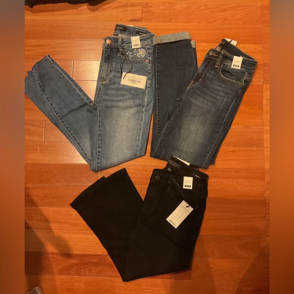Lot of Judy blue jeans size 0/24